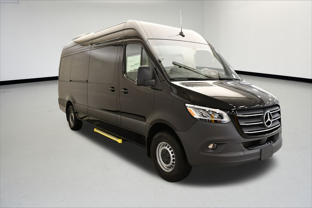 Thumbnail: 2026 Mercedes-Benz Sprinter - 2