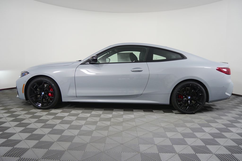 Thumbnail: 2026 BMW 4 Series - 6