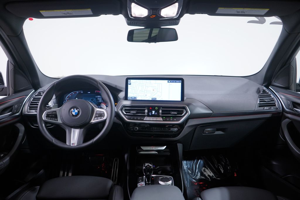 Thumbnail: 2022 BMW X3 - 10