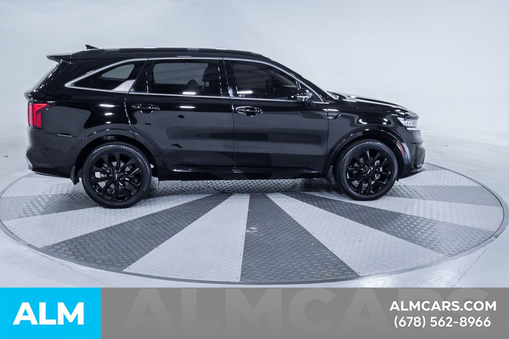 Used 2022 Black Kia SX image 11