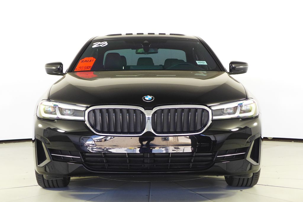 Thumbnail: 2023 BMW 5 Series - 3