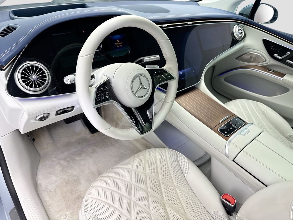 Thumbnail: 2022 Mercedes-Benz EQS - 9