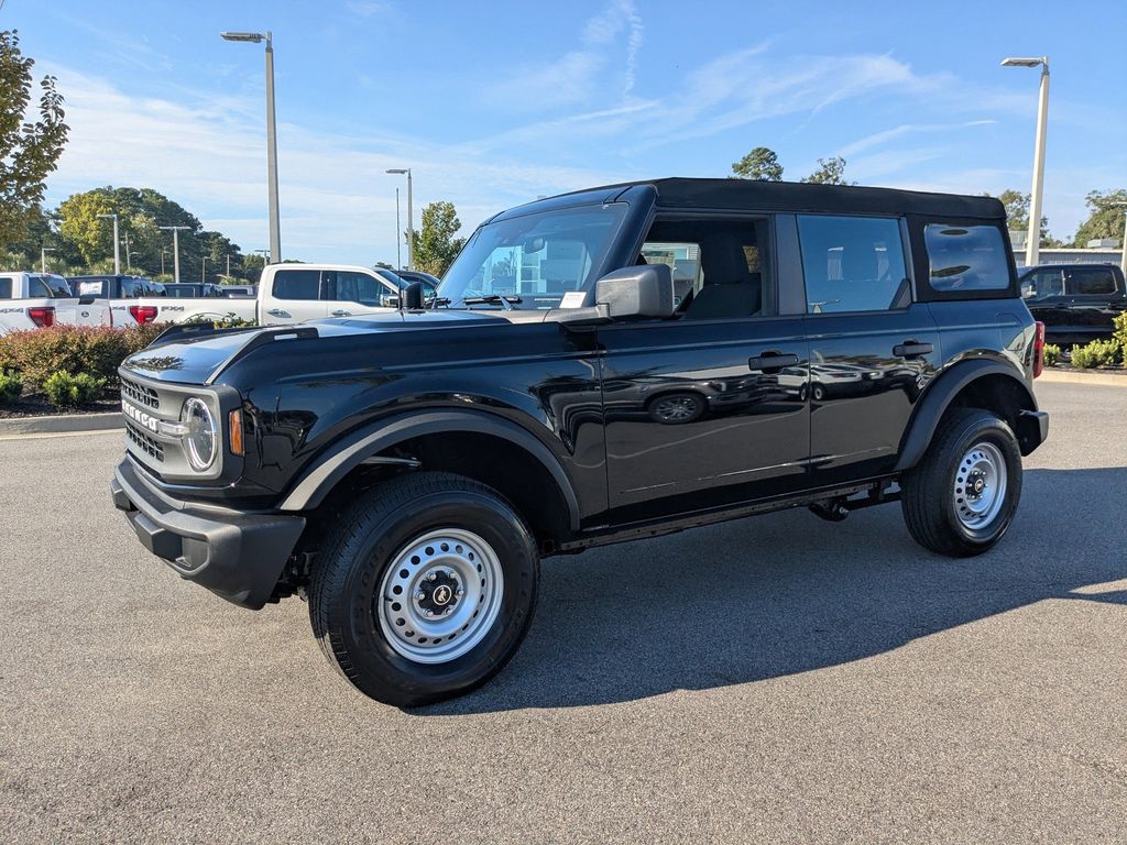 2025 Ford Bronco 