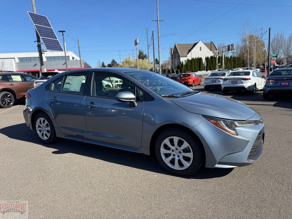 2026 Toyota Corolla LE FWD