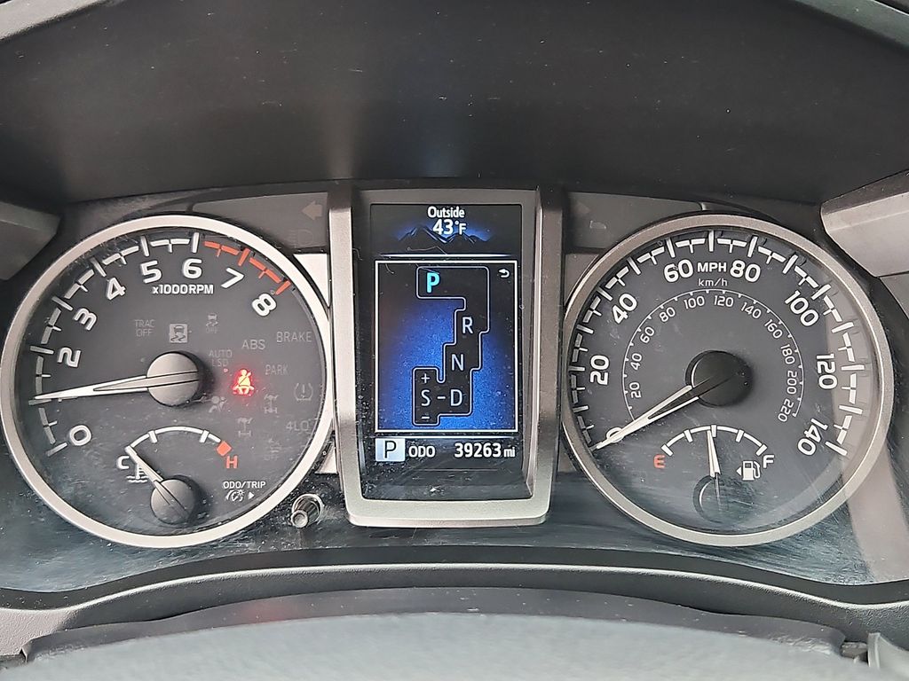 Thumbnail: 2023 Toyota Tacoma - 22