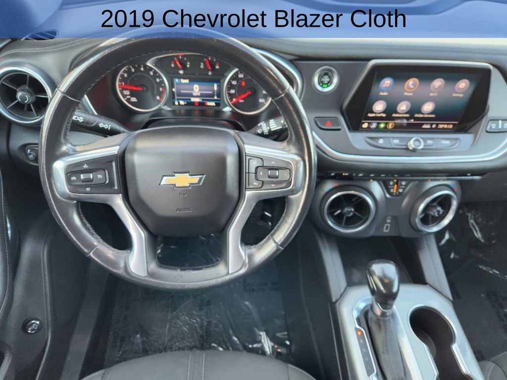 2019 Chevrolet Blazer Base 25