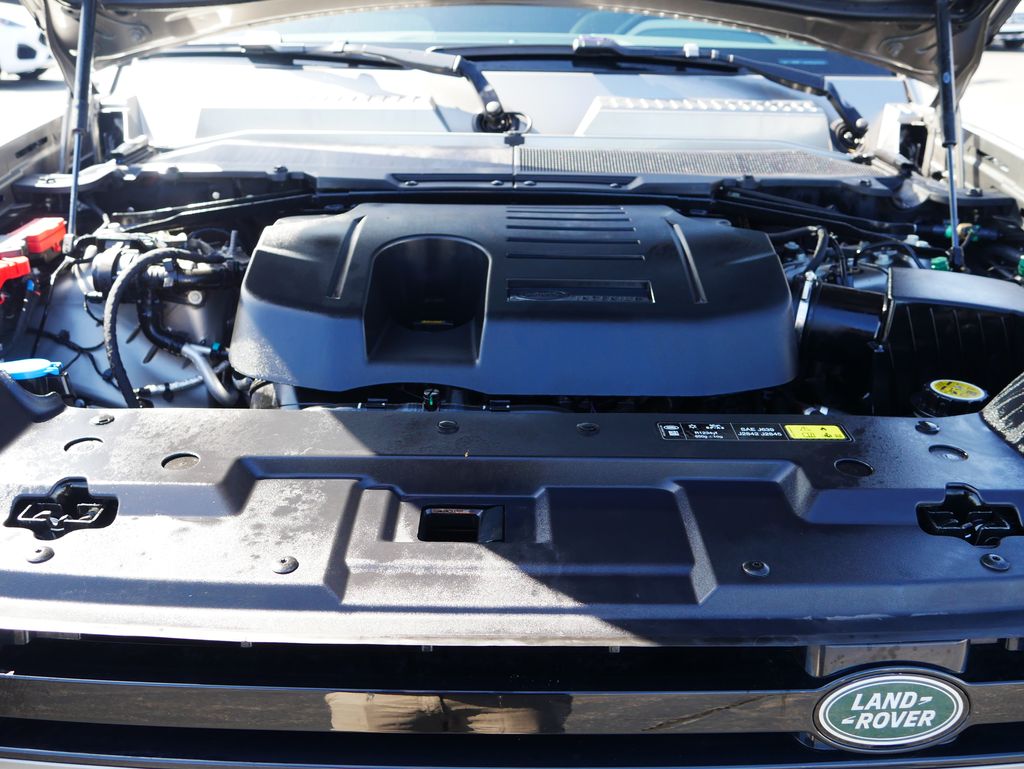 Thumbnail: 2023 Land Rover Defender - 10