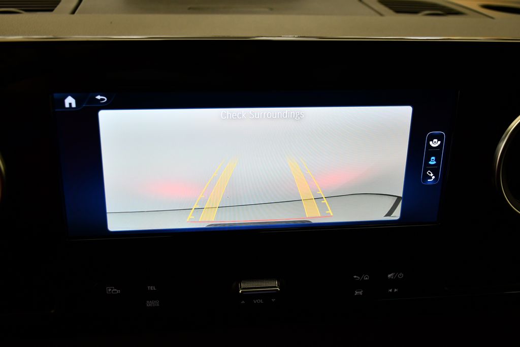 Thumbnail: 2025 Mercedes-Benz Sprinter - 19