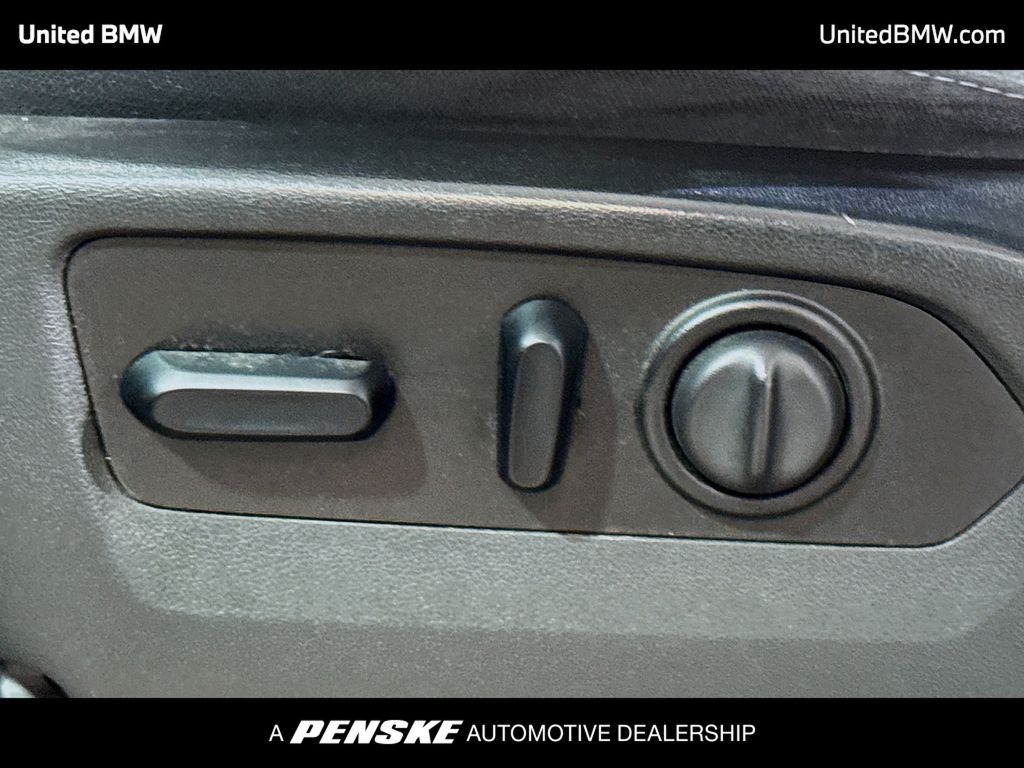 Thumbnail: 2020 Chevrolet Silverado 1500 - 4