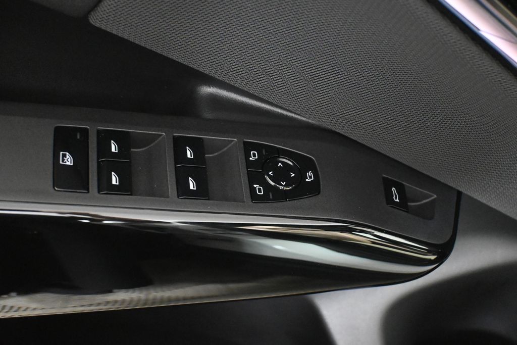 Thumbnail: 2026 BMW X3 - 31