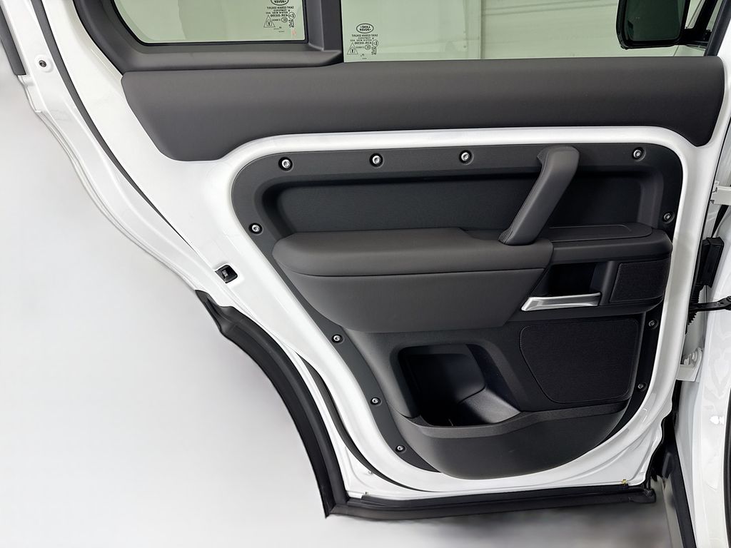 Thumbnail: 2026 Land Rover Defender - 27