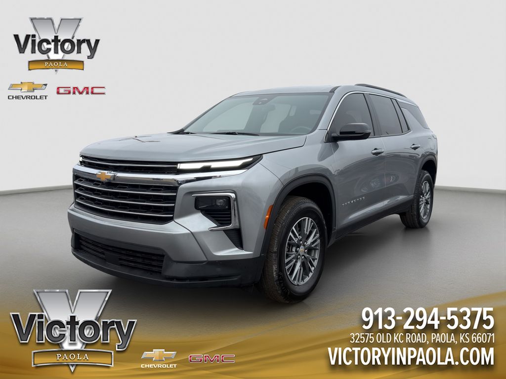 2025 Chevrolet Traverse LT FWD
