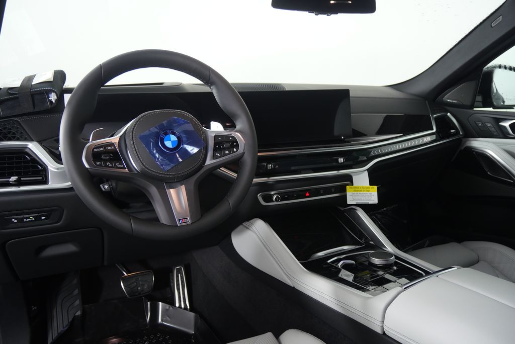 Thumbnail: 2026 BMW X6 - 18