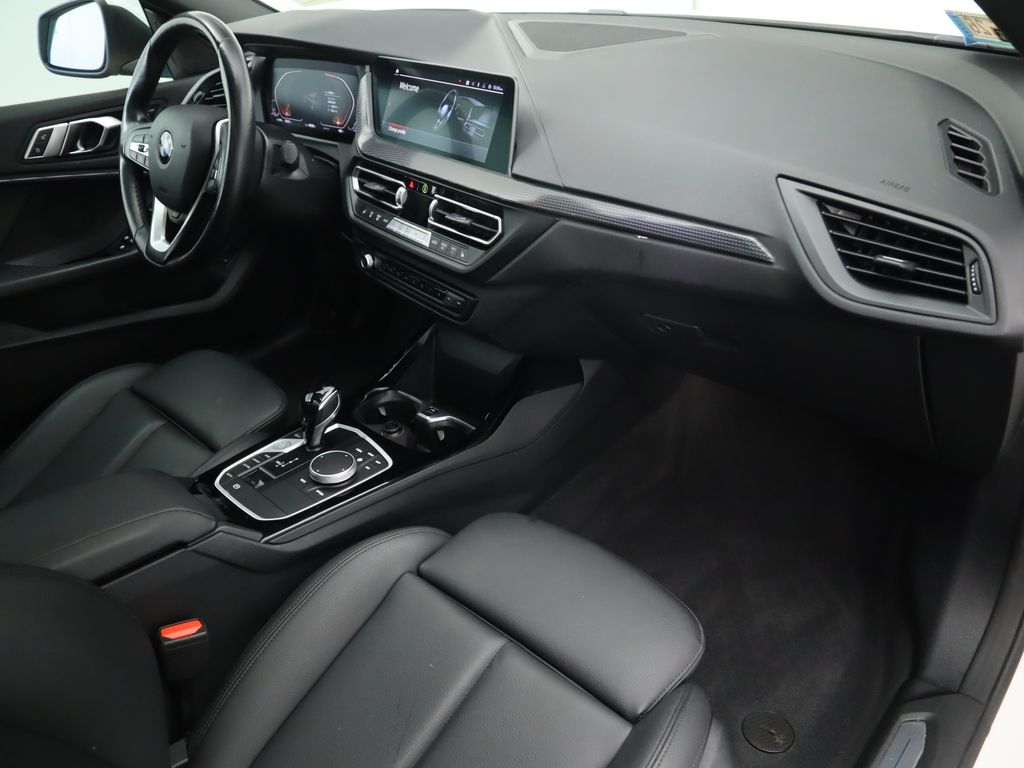 Thumbnail: 2022 BMW 2 Series - 18