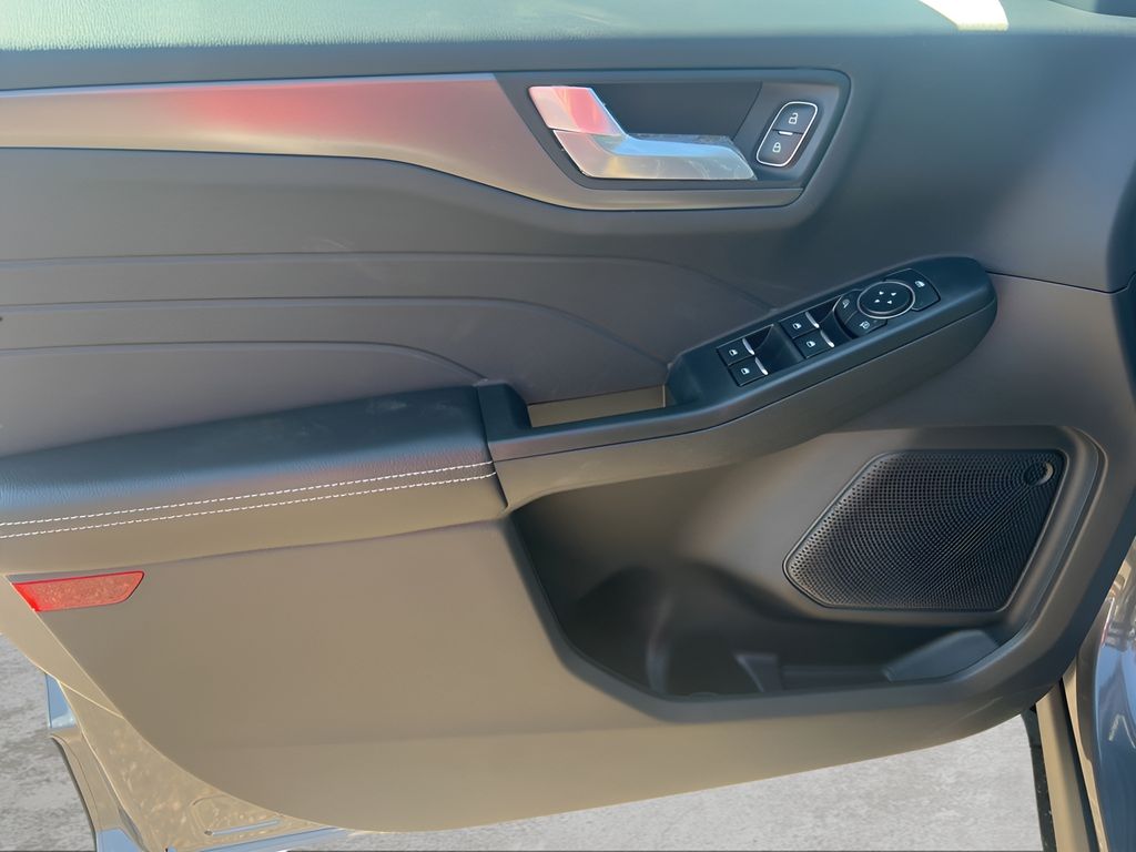 2025 Ford Escape Plug-In Hybrid