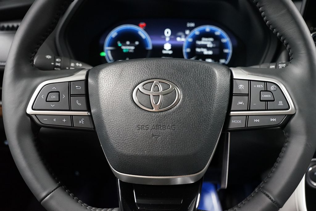 Thumbnail: 2026 Toyota Grand Highlander - 12