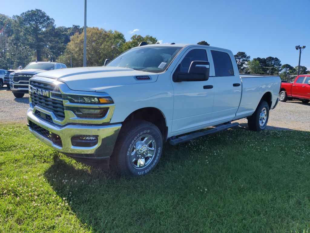 2026 RAM 2500 Tradesman Crew Cab LB 4WD