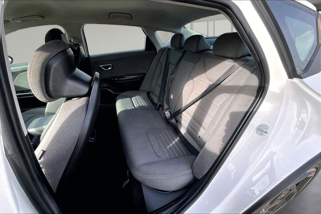 Used 2025 White Kia EX image 27