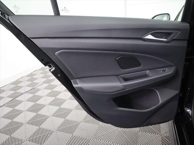 Thumbnail: 2026 Volkswagen Golf - 27