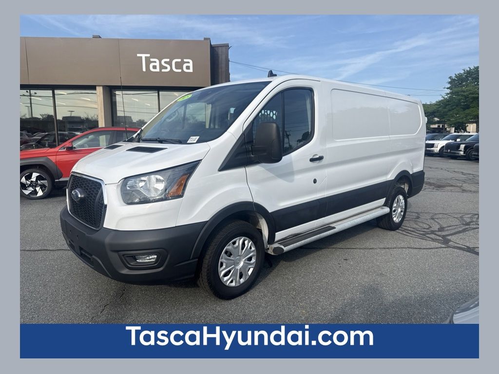 2025 Ford Transit-250 Base