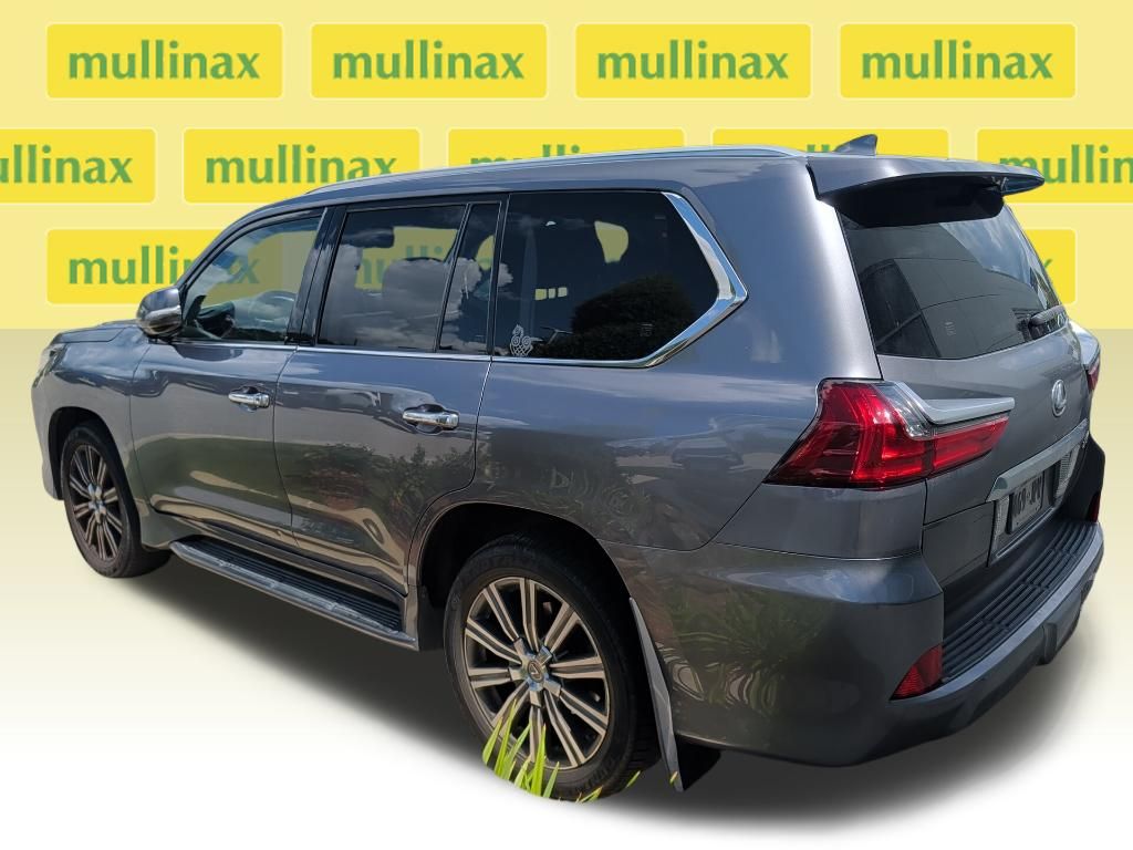 Used 2017 Gray Lexus 570 image 3