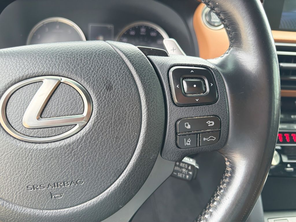 Thumbnail: 2024 Lexus IS - 27