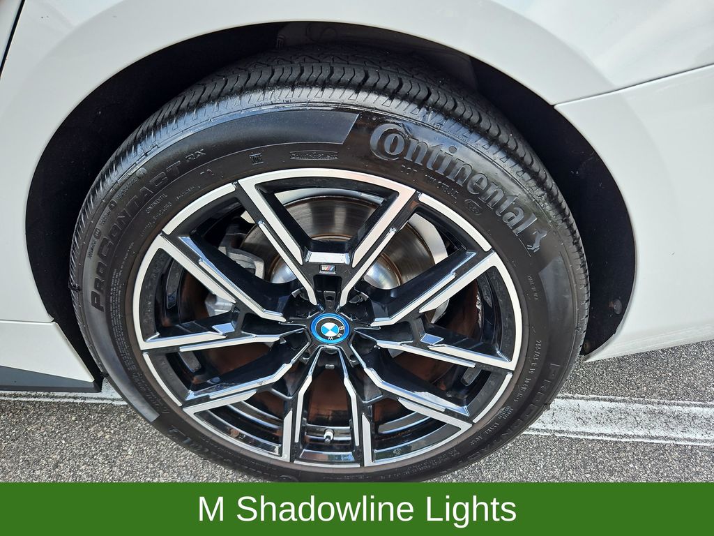 2023 BMW i4 33