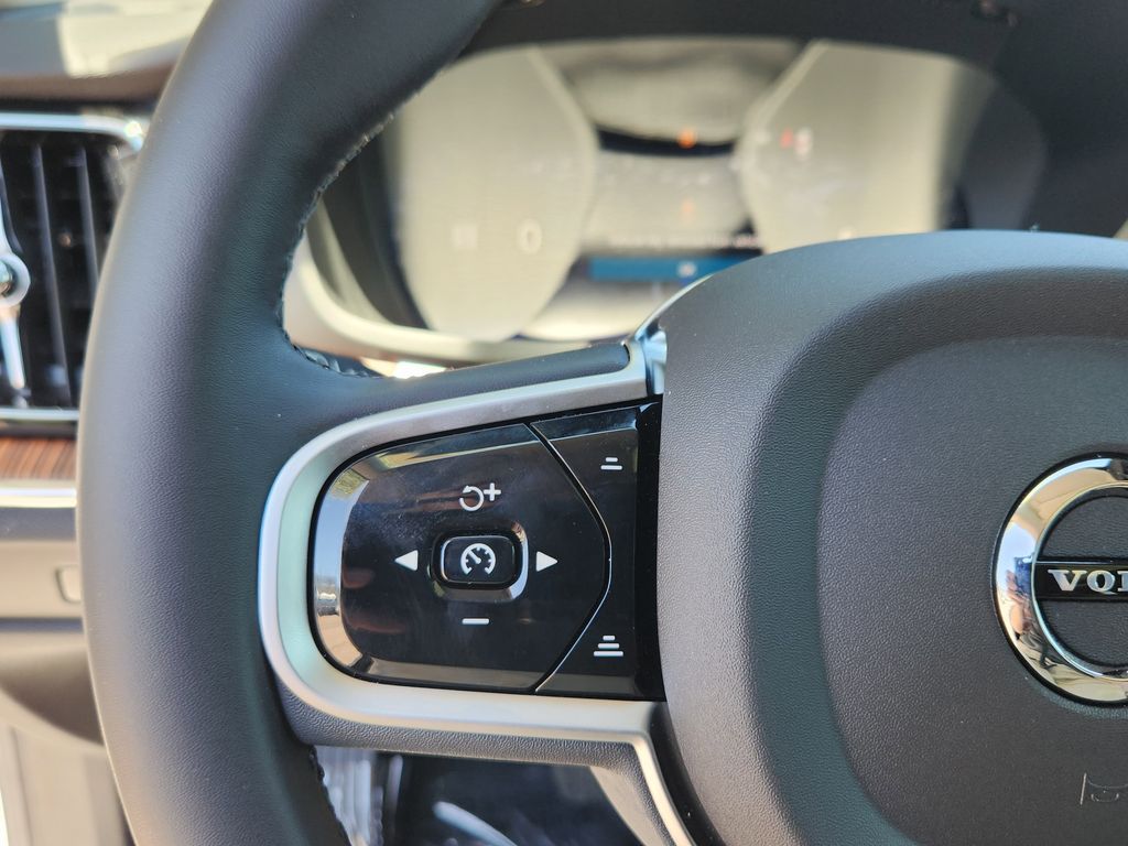 2026 Volvo V60 Cross Country Plus - Photo 18