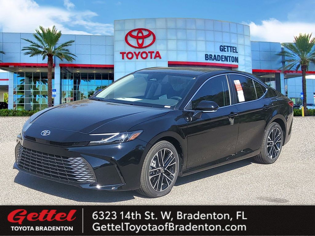 2026 Toyota Camry XLE's photo