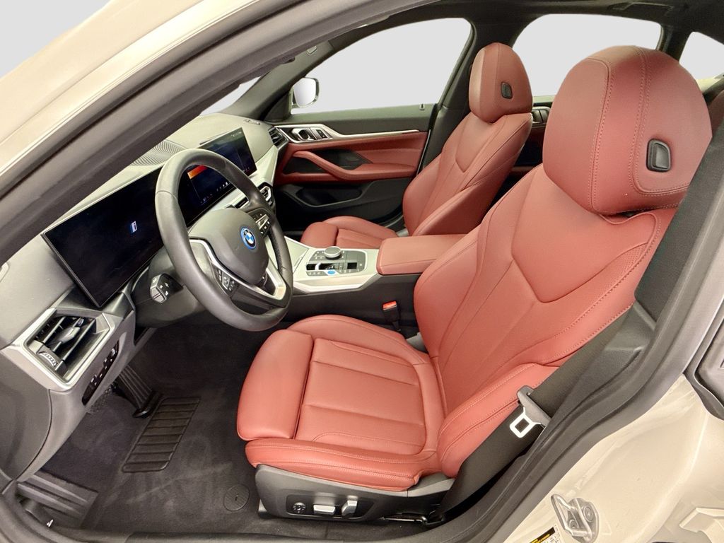 Thumbnail: 2024 BMW i4 - 18