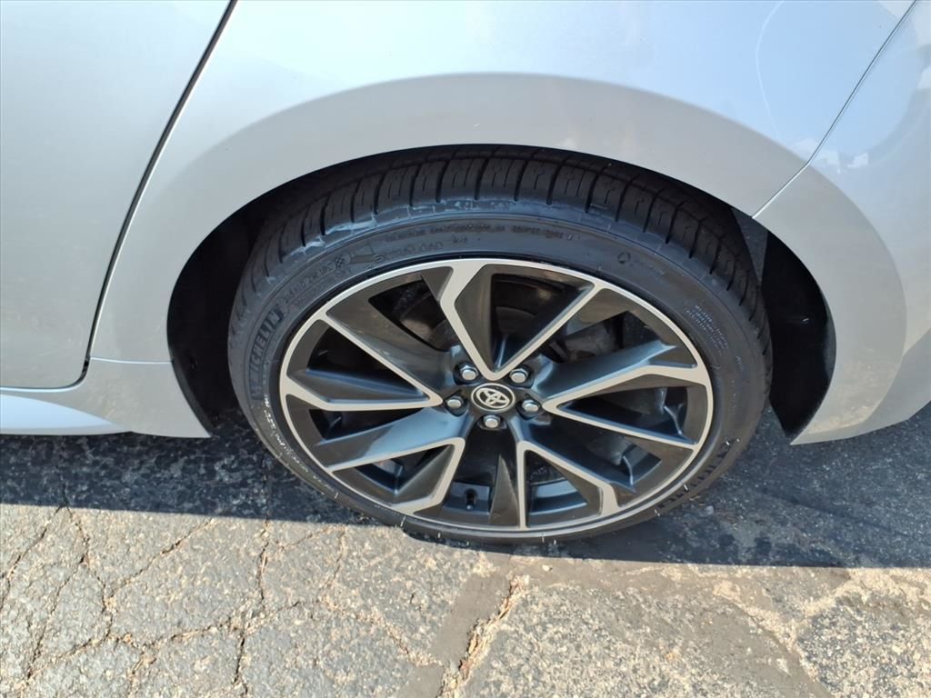 2021 Toyota Corolla XSE photo 7