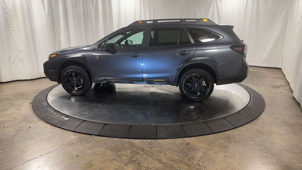 2024 Subaru Outback Wilderness photo 9
