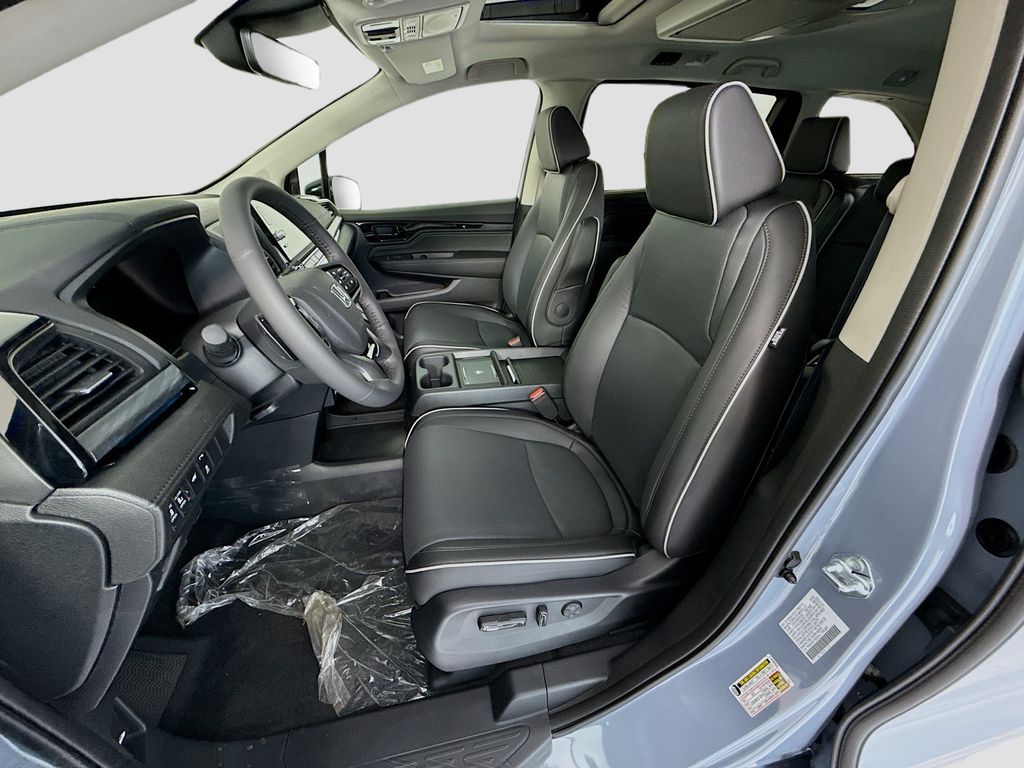 Thumbnail: 2026 Honda Odyssey - 20