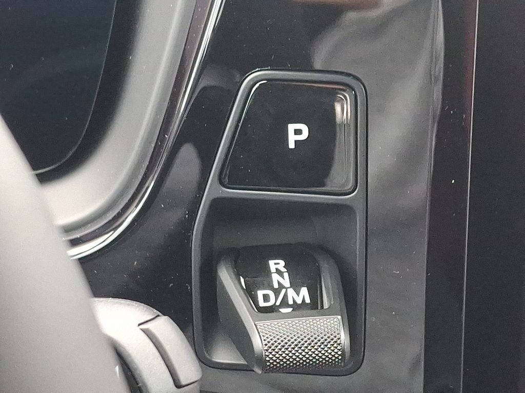 Thumbnail: 2026 Porsche Cayenne - 14