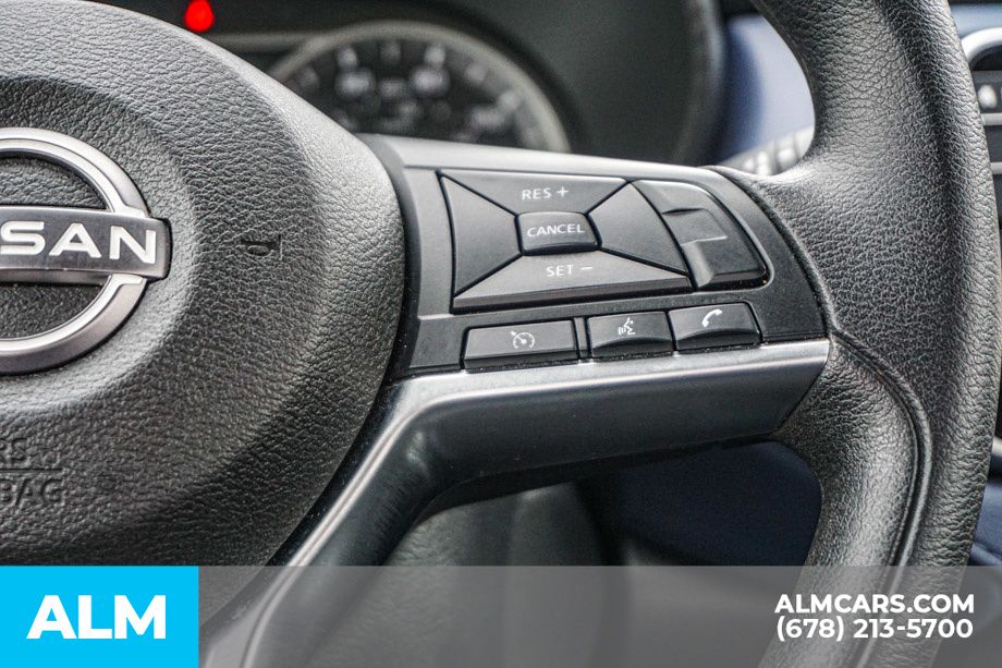 Used 2024 Black Nissan 1.6 SV image 30