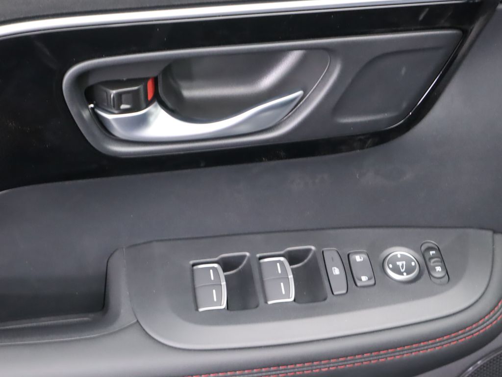 Thumbnail: 2025 Acura ADX - 24