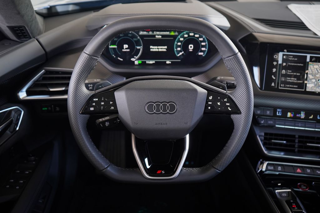 Thumbnail: 2026 Audi e-tron GT - 9