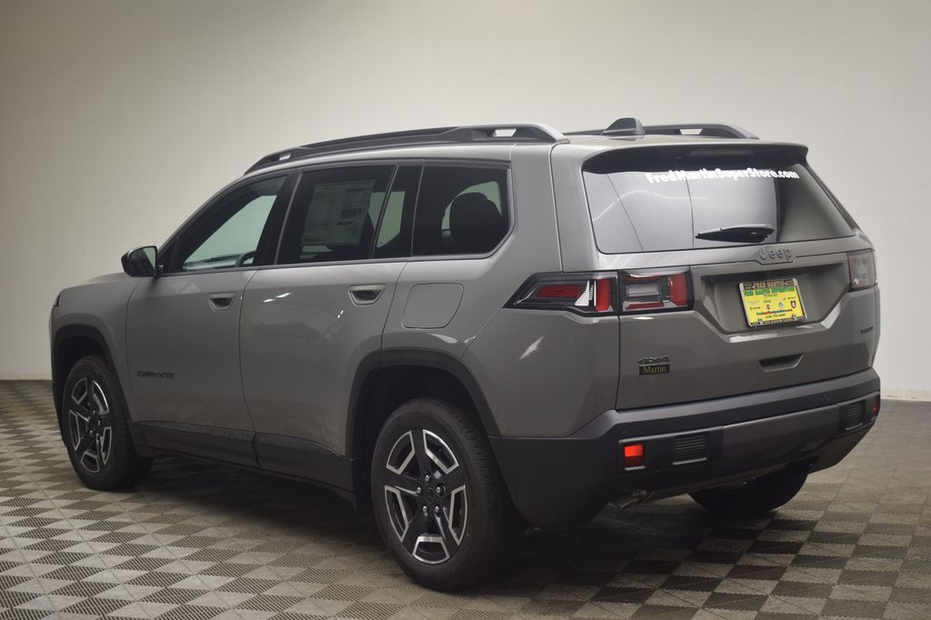 new 2026 Jeep Cherokee car, priced at $32,878