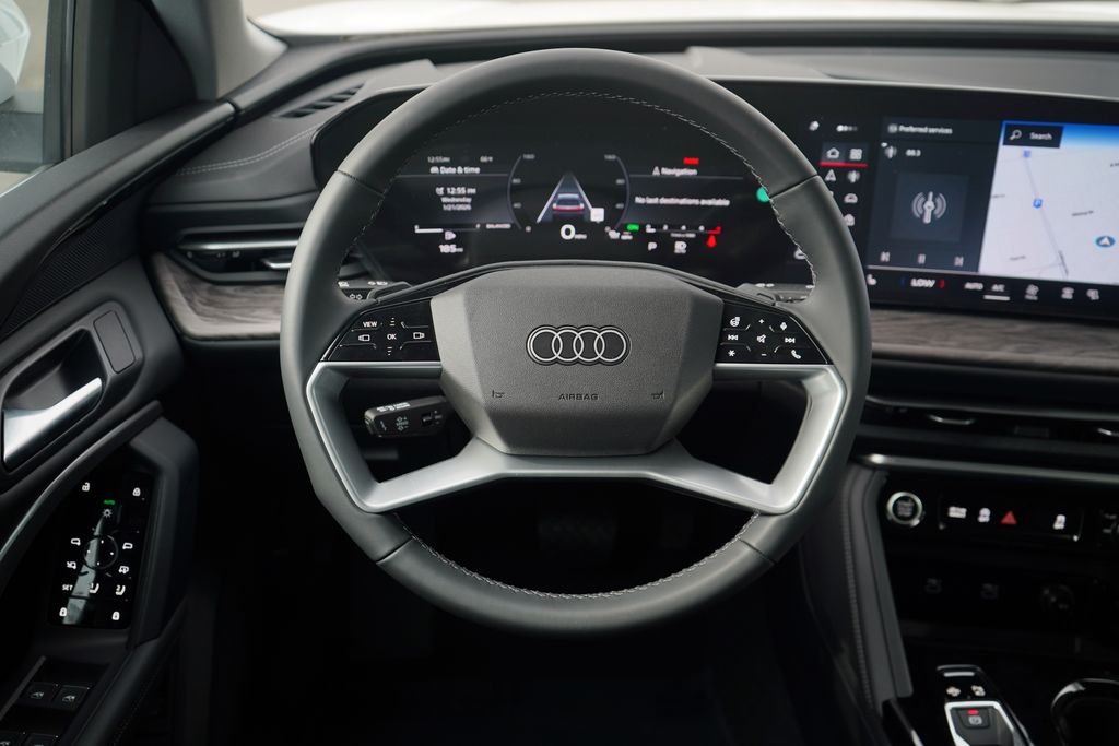 Thumbnail: 2025 Audi Q5 - 8