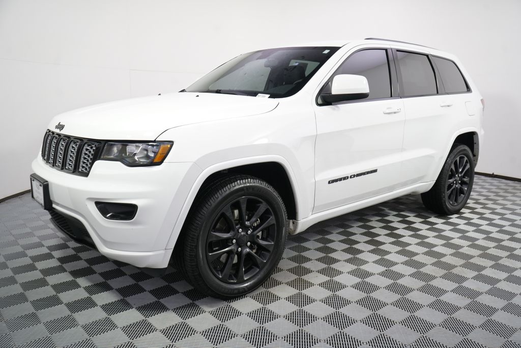 Used 2021 Jeep Grand Cherokee Laredo X with VIN 1C4RJFAG0MC873559 for sale in Forest Lake, Minnesota