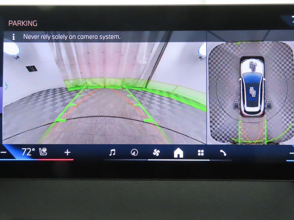 Thumbnail: 2026 BMW iX - 16