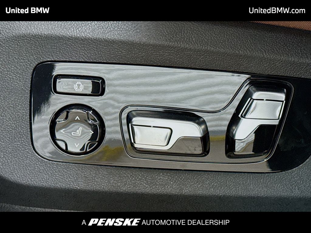 Thumbnail: 2026 BMW X5 - 4