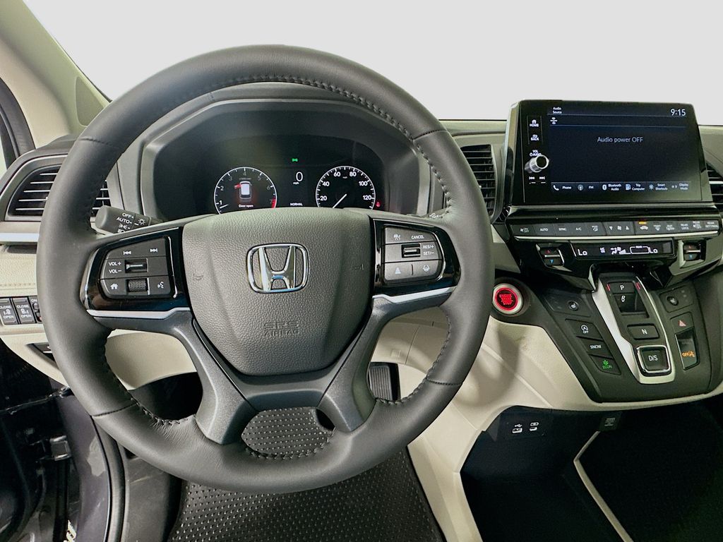 Thumbnail: 2026 Honda Odyssey - 10