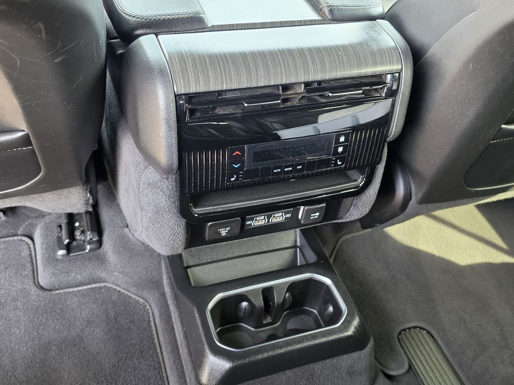 Used 2024 Jeep Wagoneer SUV