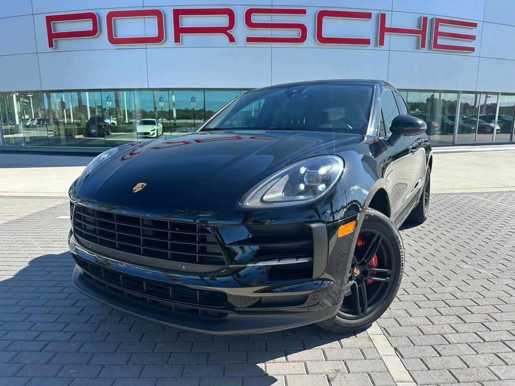 Thumbnail: 2021 Porsche Macan - 1