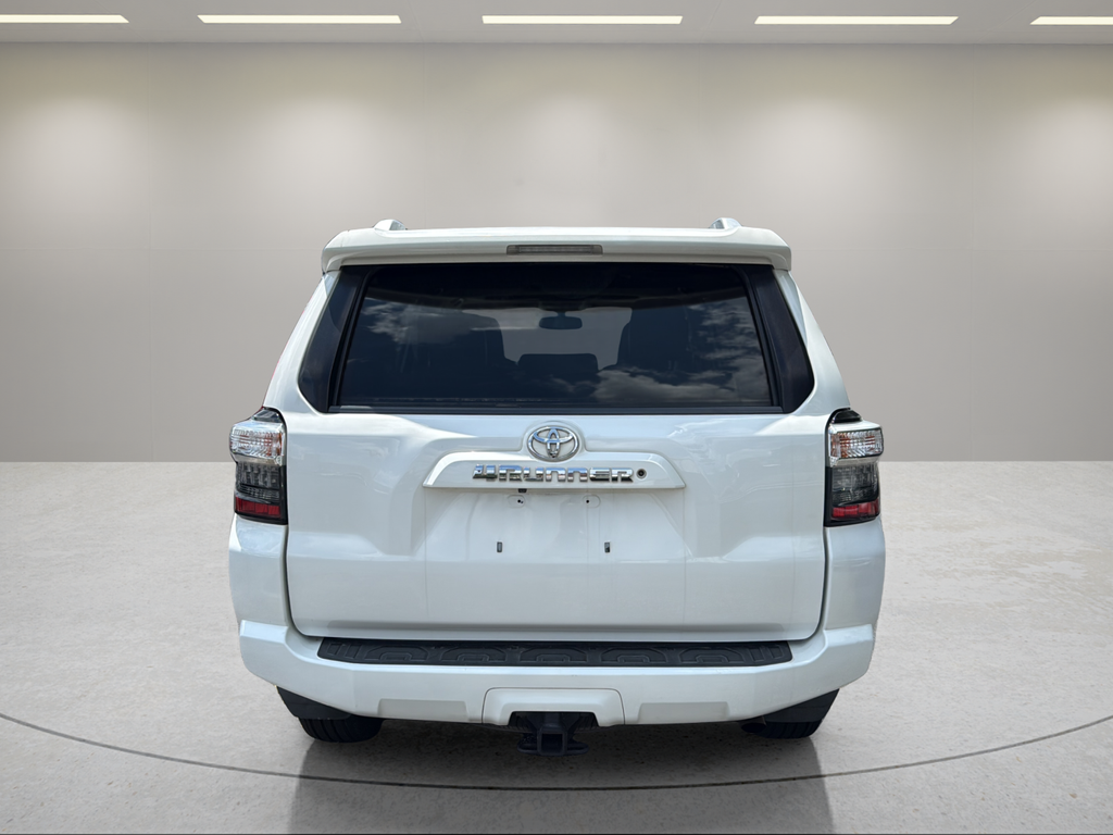 2018 Toyota 4Runner SR5 Premium - 6