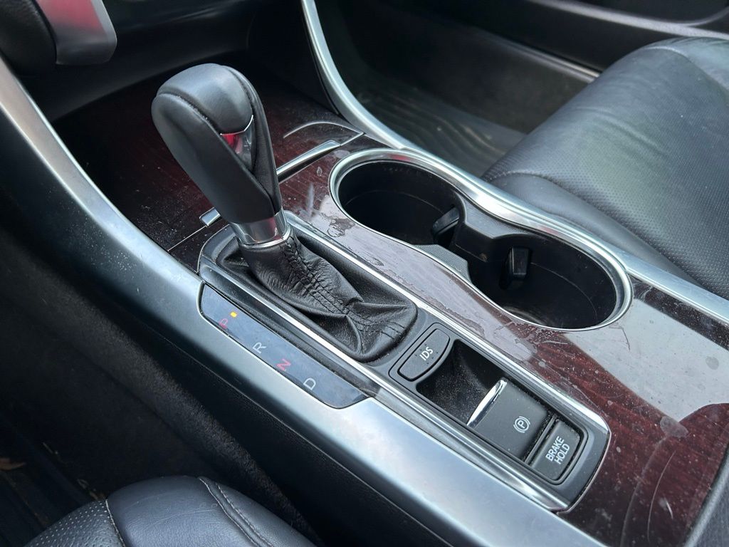 Thumbnail: 2015 Acura TLX - 29