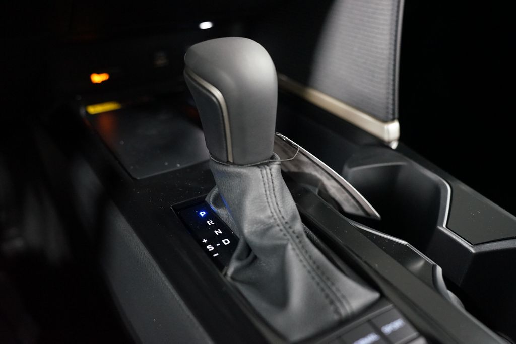 Thumbnail: 2026 Toyota Camry - 22