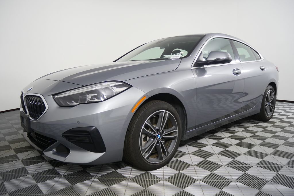 Thumbnail: 2024 BMW 2 Series - 8