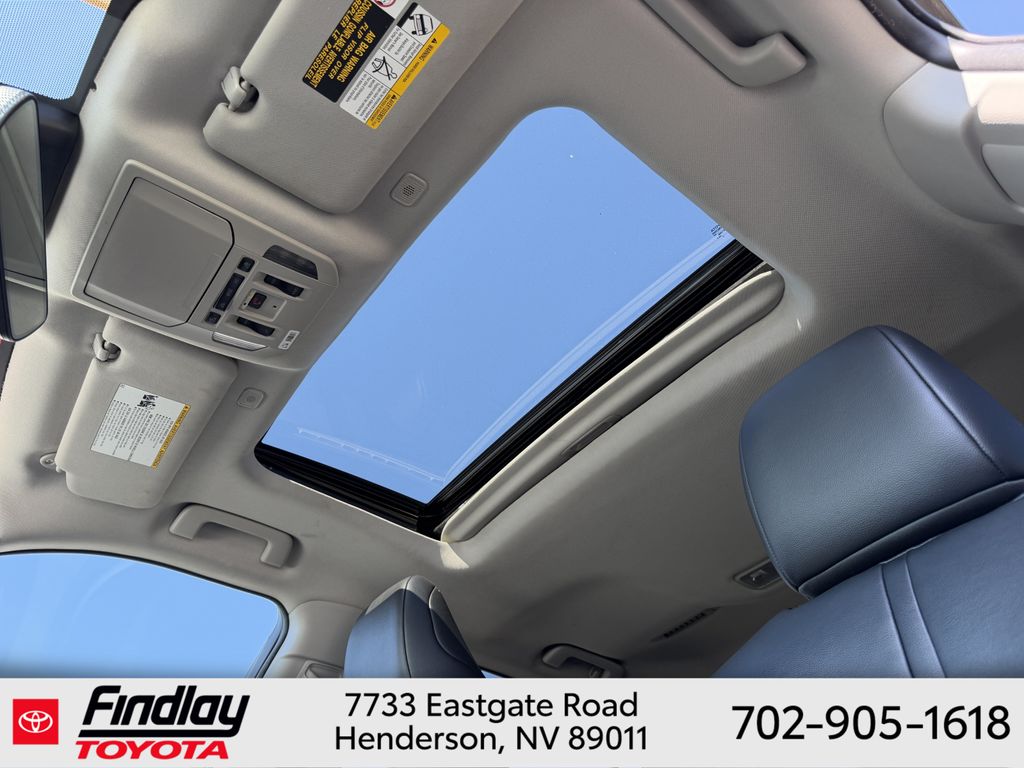 Used 2024 Toyota Highlander SUV